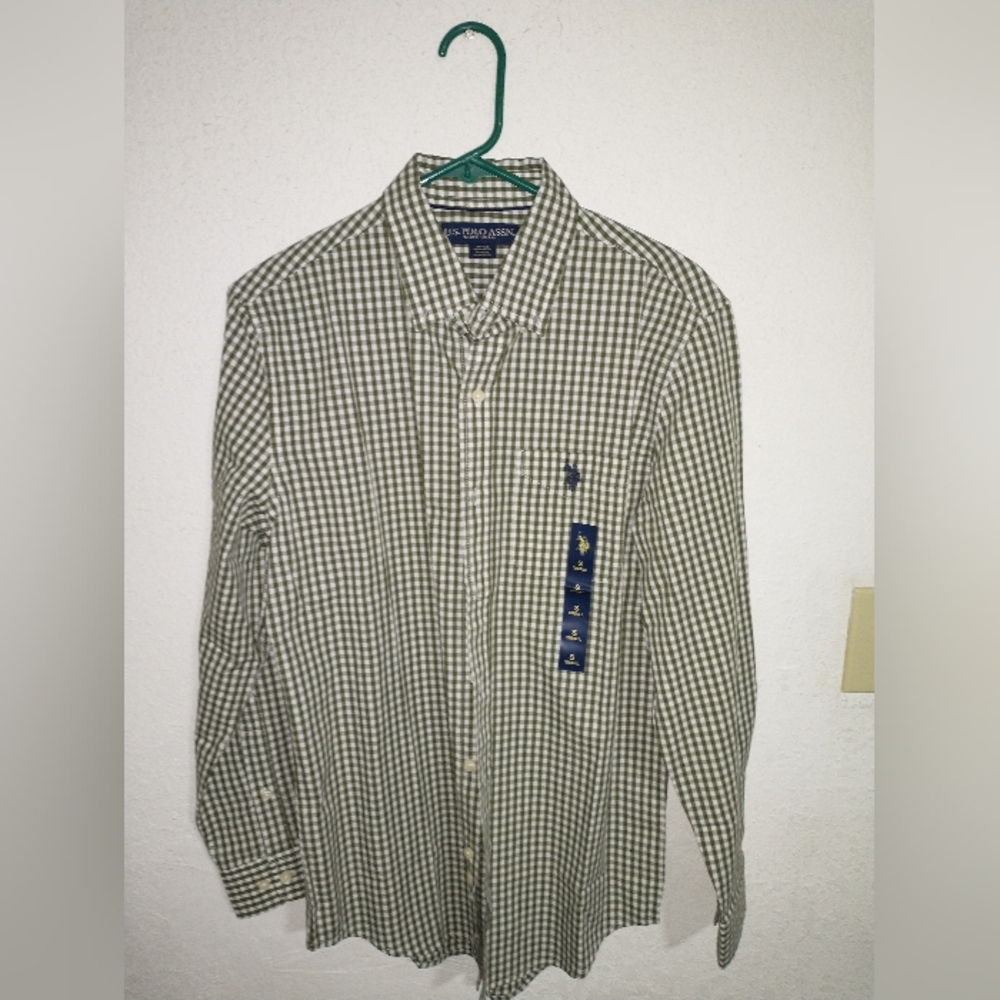 U.S. Polo Assn. Peached Poplin Button down Gingham Shirt Size S